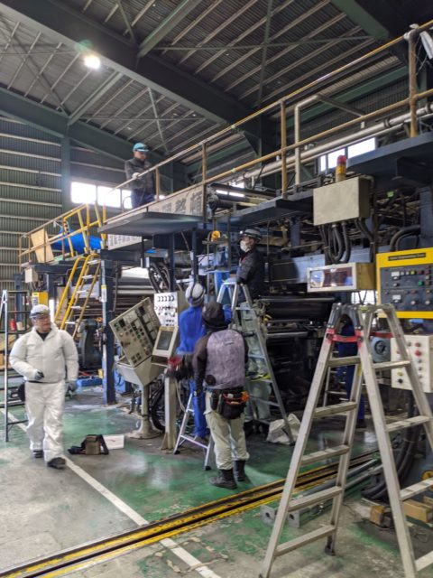 沖縄県 シングルフェイサー解体・搬出工事